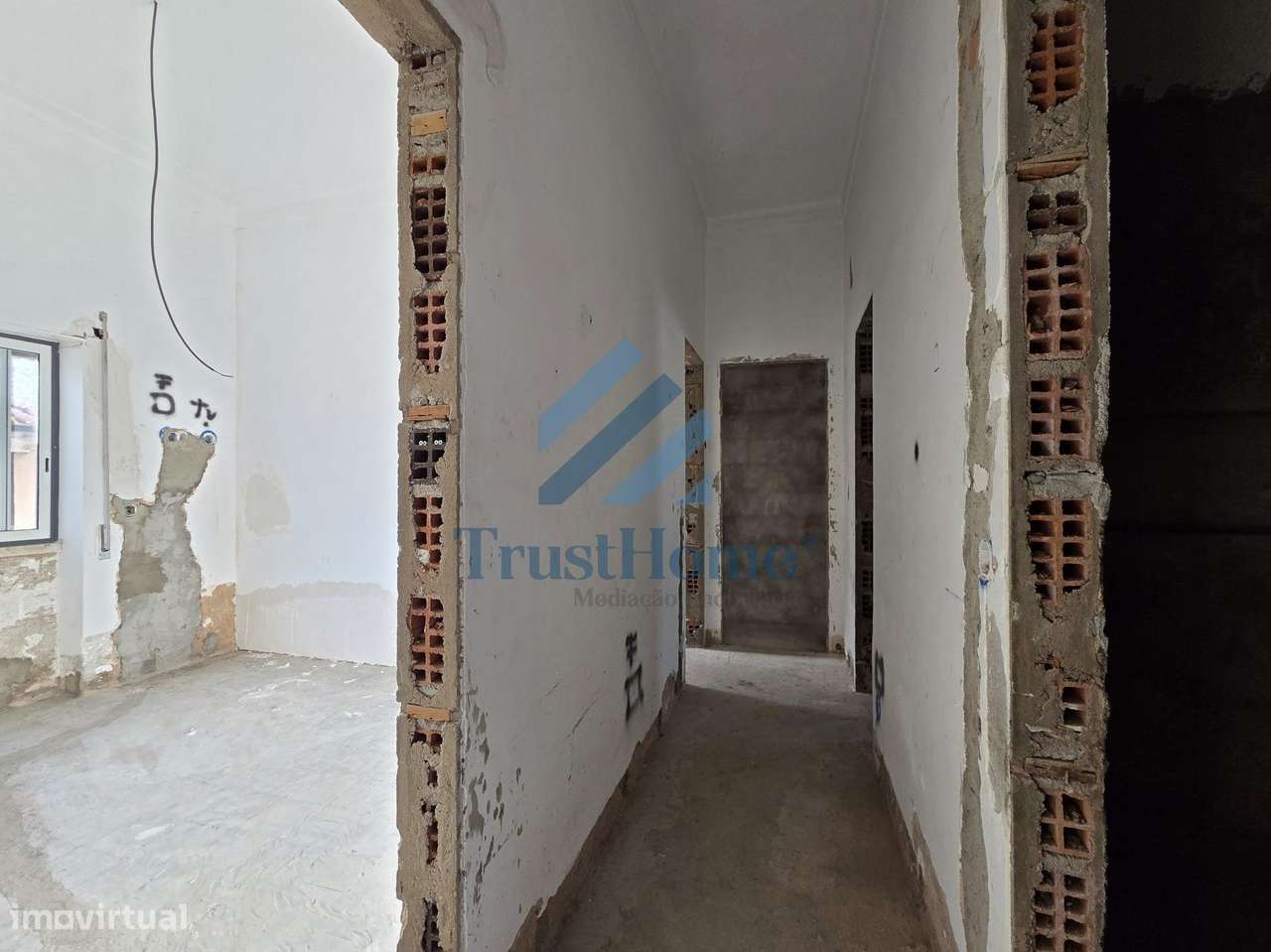 V4 para remodelação em São João da Ribeira a 13 Km de Rio Maior-29