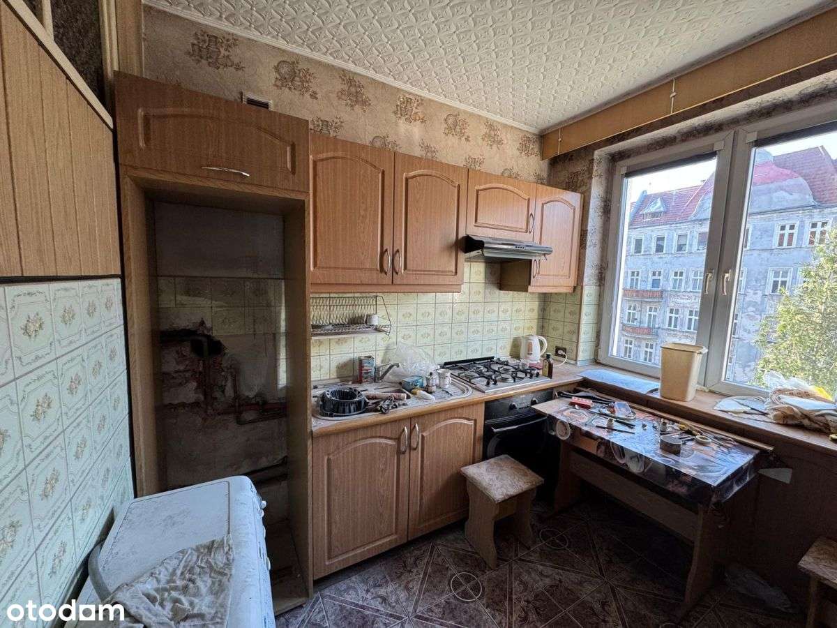 Mieszkanie 2 pok. do remontu ul. Wyszyńskiego-4