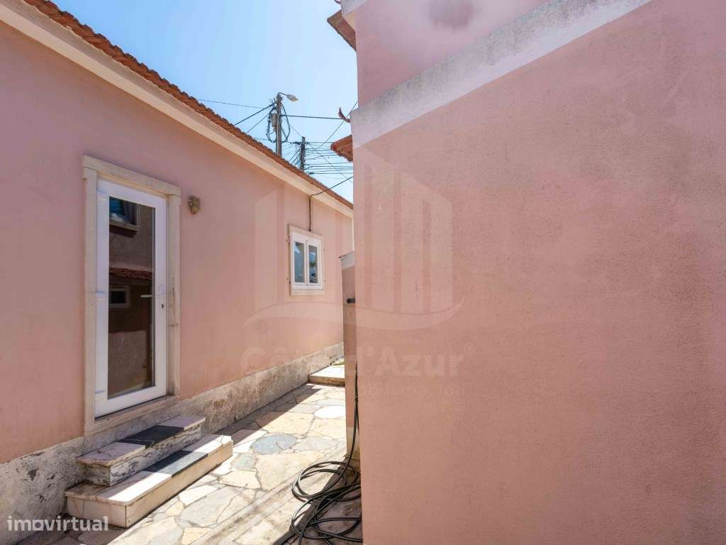Casa Histórica com Vistas para o Palácio da Pena em Sintra-10
