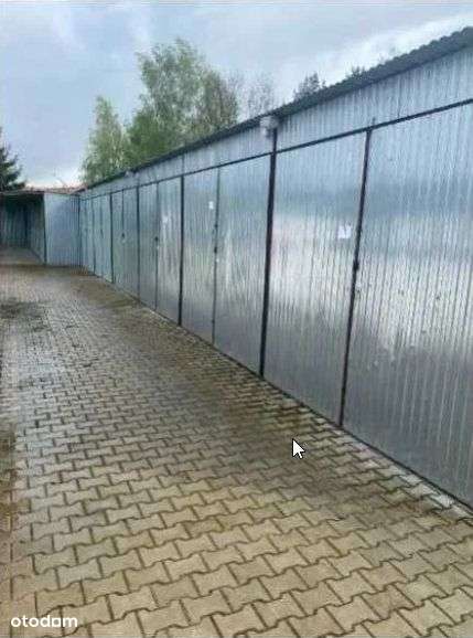 Garaże 18m2 na magazyn, teren nadzorowany Ksawerów