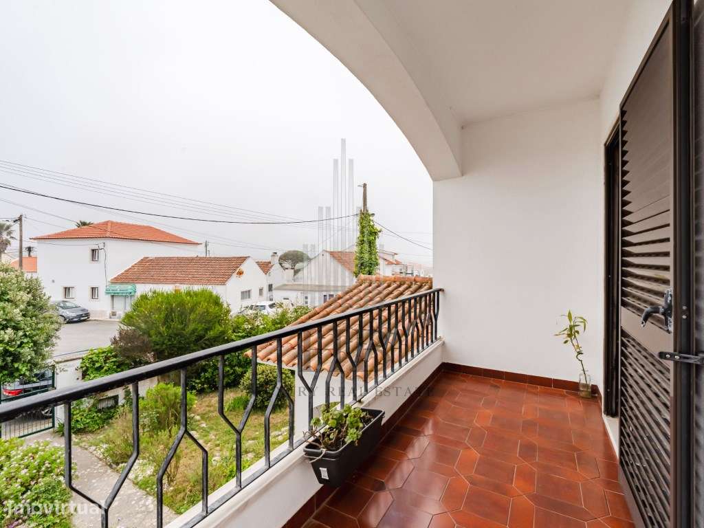 Moradia T4 Magoito com Vista Mar e Serra | Sintra-31