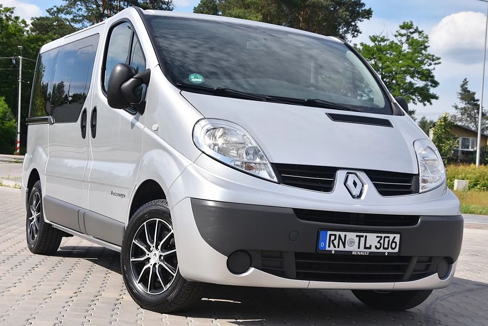 Renault Trafic II Generation 2012