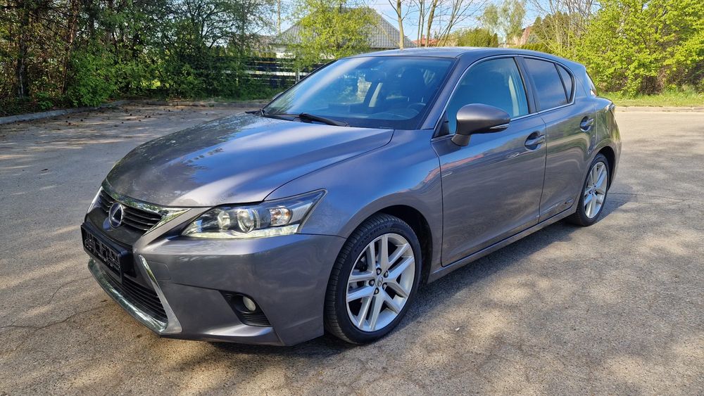 Lexus CT Impression Line 2016