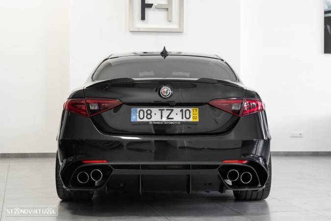 Alfa Romeo Giulia 2.9 Bi-Turbo Quadrifoglio AT8 - 4