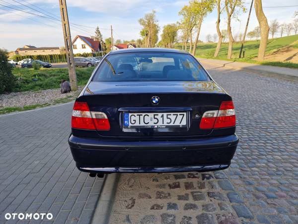 BMW Seria 3 320i - 6