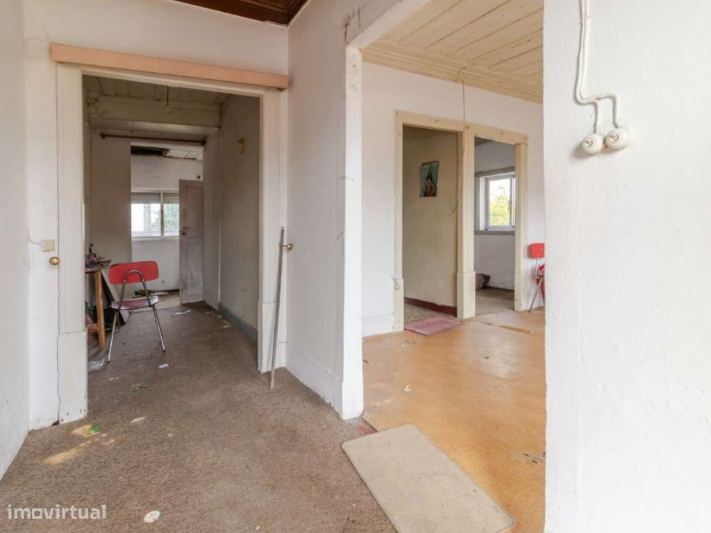 Moradia T2 para Reconstruir na Gala - Excelente Oportunidade de Inv... - Grande imagem: 4/24