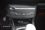 Peugeot 308 SW 2.0 BlueHDi Allure S&S - 26