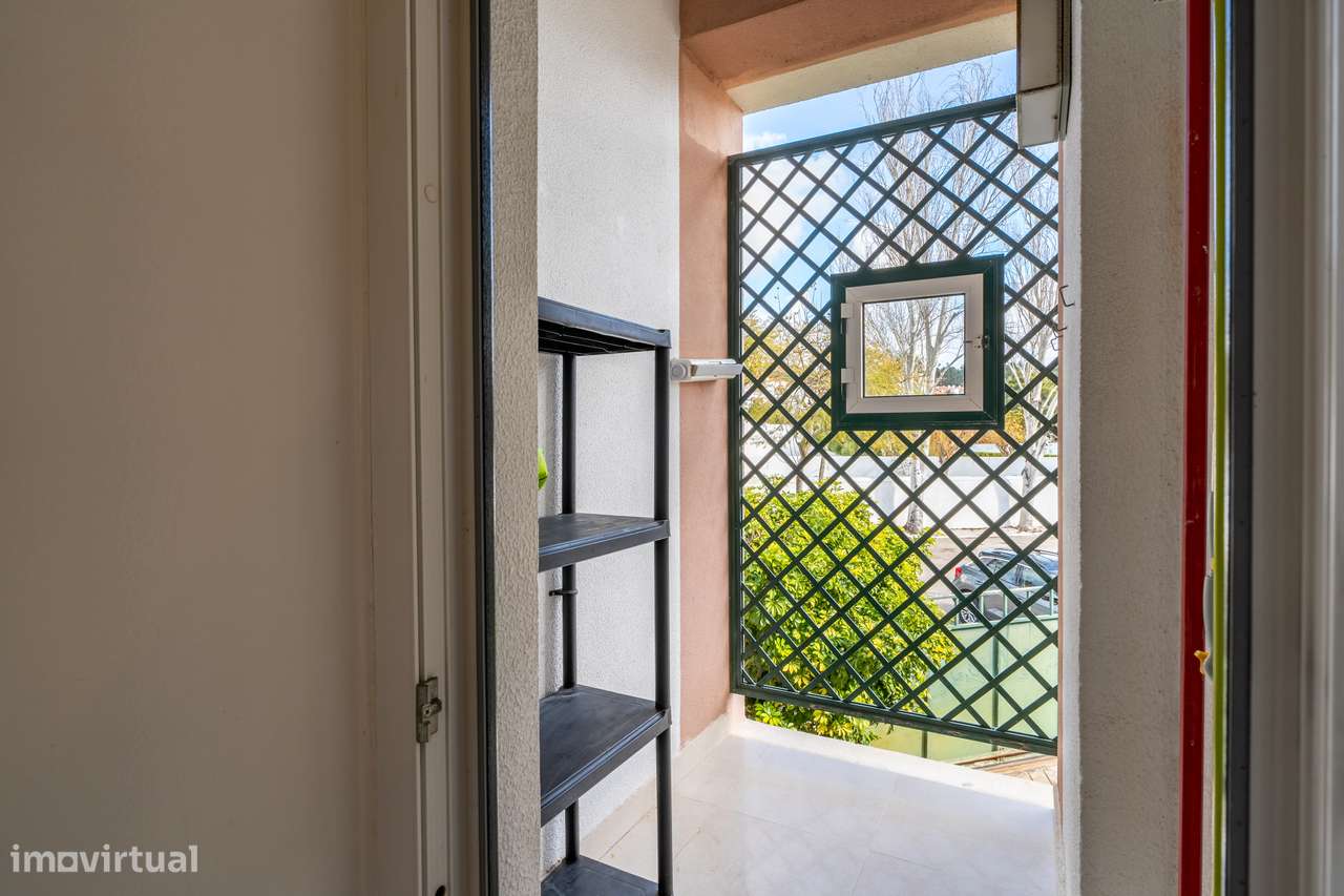 Apartamento em condomínio fechado na Parede-12