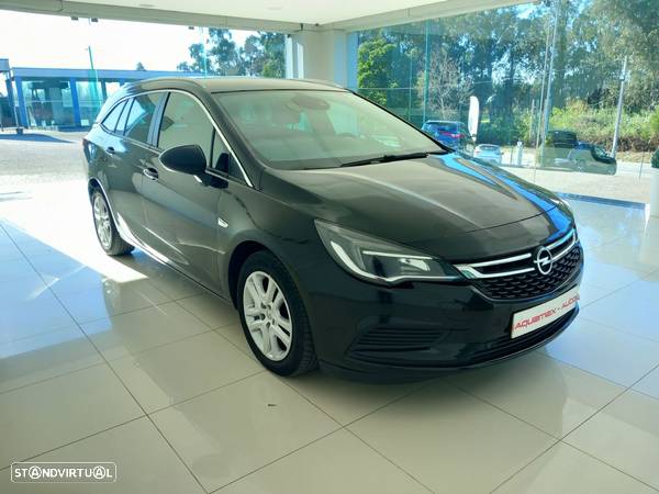 Opel Astra Sports Tourer 1.6 CDTI Dynamic S/S - 2