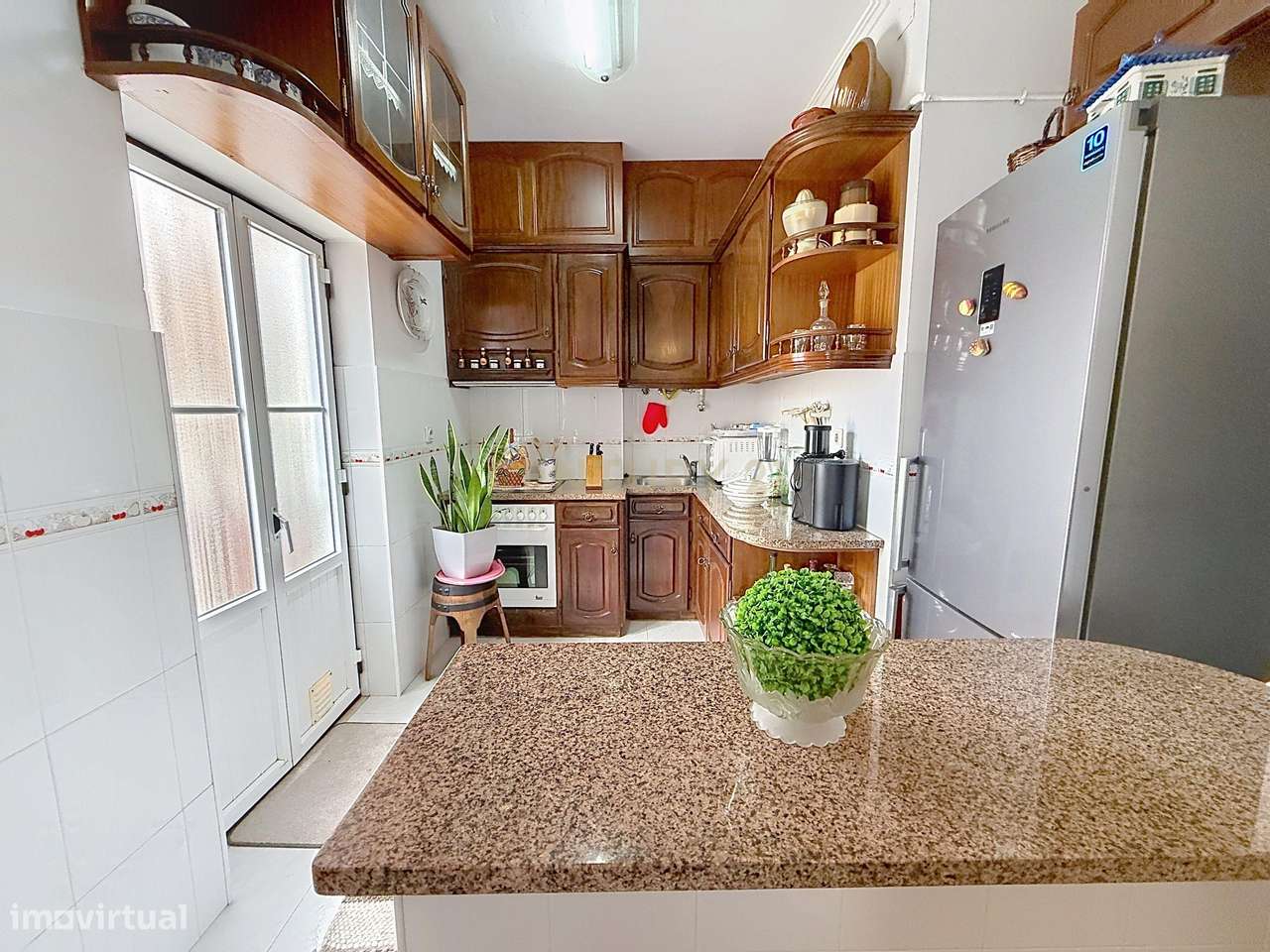 Apartamento T2 no Centro Histórico da Nazaré com Vista Mar-17