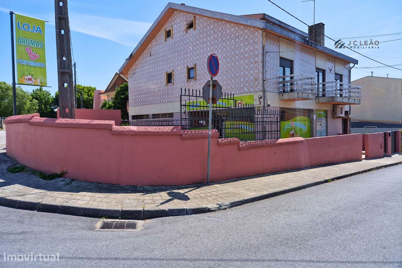 Andar moradia independente duplex  T5 - Grande imagem: 2/30