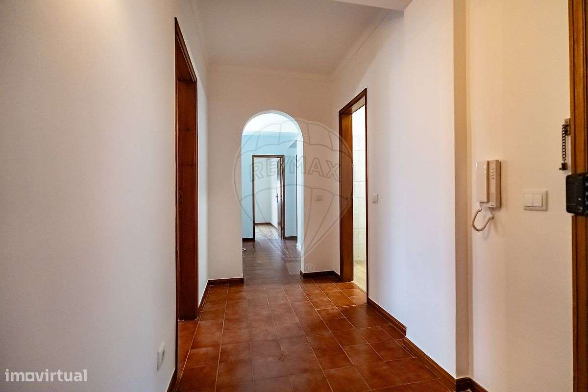 Apartamento T2 para arrendamento - Grande imagem: 3/40