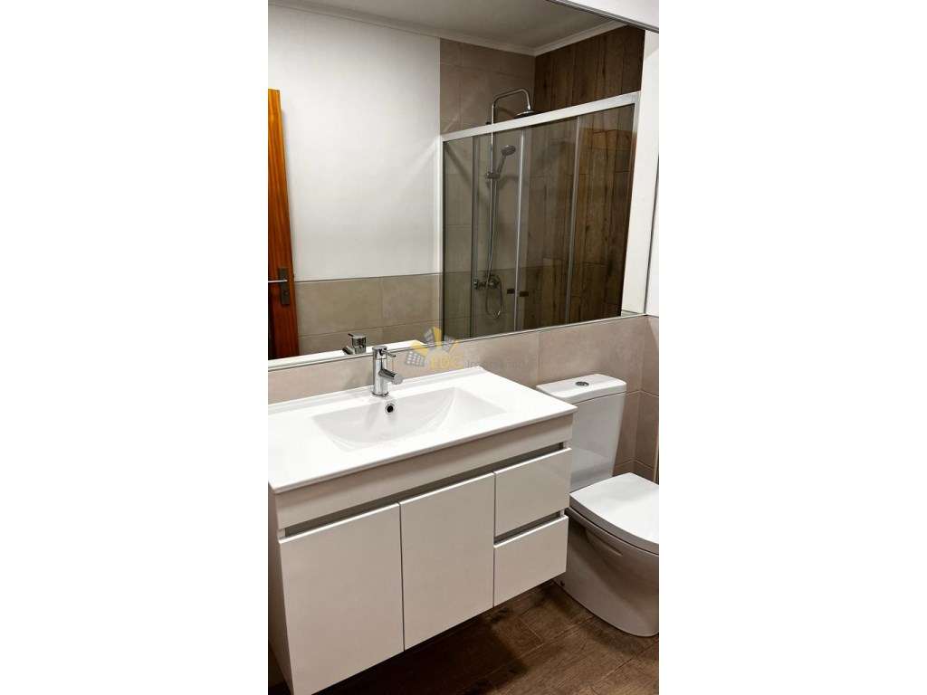 Apartamento T2 com suite e Remodelado | Localizado na Falagueira ( ...-19
