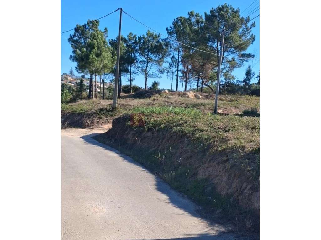 Mafra - Terreno para moradia com vista para vale-9