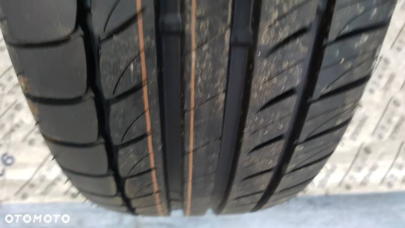 MICHELIN PRIMACY HP  205/55/16  205/55R16 - 13