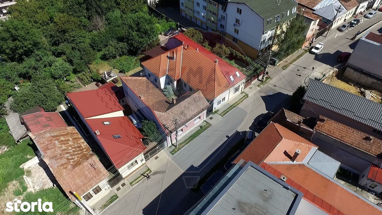 Proprietate cu 2 case distincte-Str. B.P. Hasdeu- Centru- Cluj-Napoca