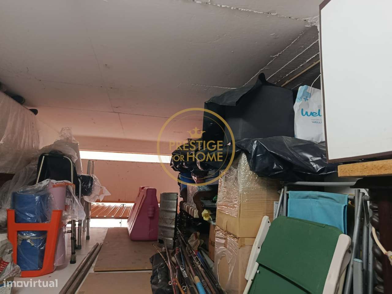 Apartamento T3 com garagem no centro de Loulé-19