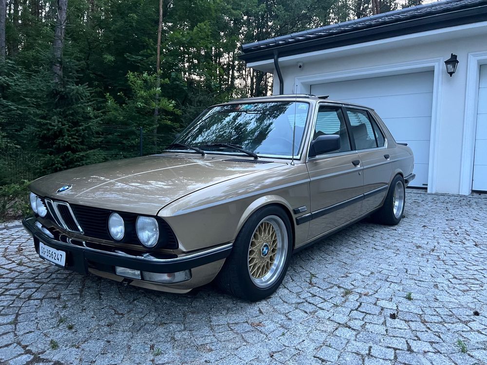 BMW 5 Series E28 (1981-1987) 1982
