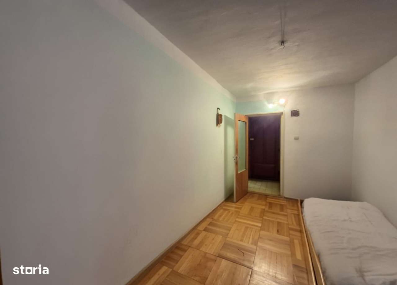 Apartament 3 camere, Zona Uta etaj 2, centrală proprie-2