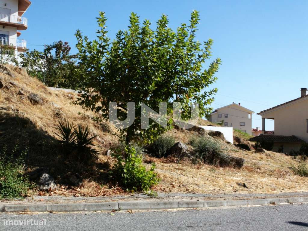 Lote de Terreno urbano para Venda no Teixoso, Covilhã! - Grande imagem: 4/7
