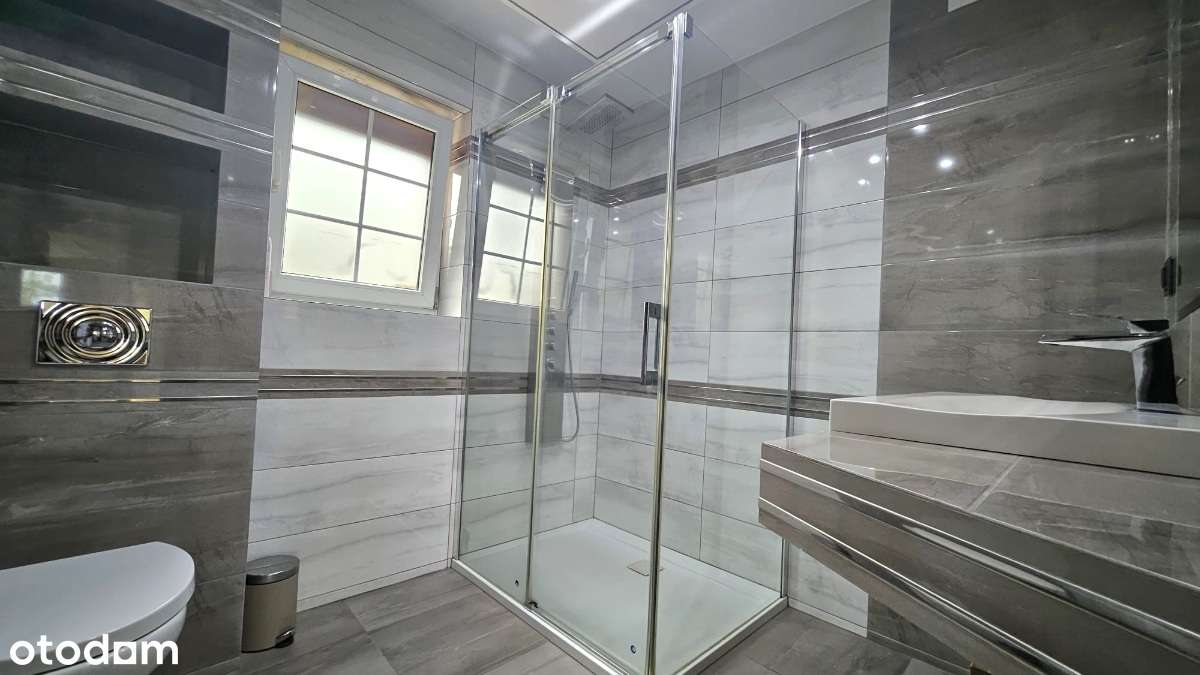 Otoczony naturą  rodzinny dom z możliwością inwestycyjną-15