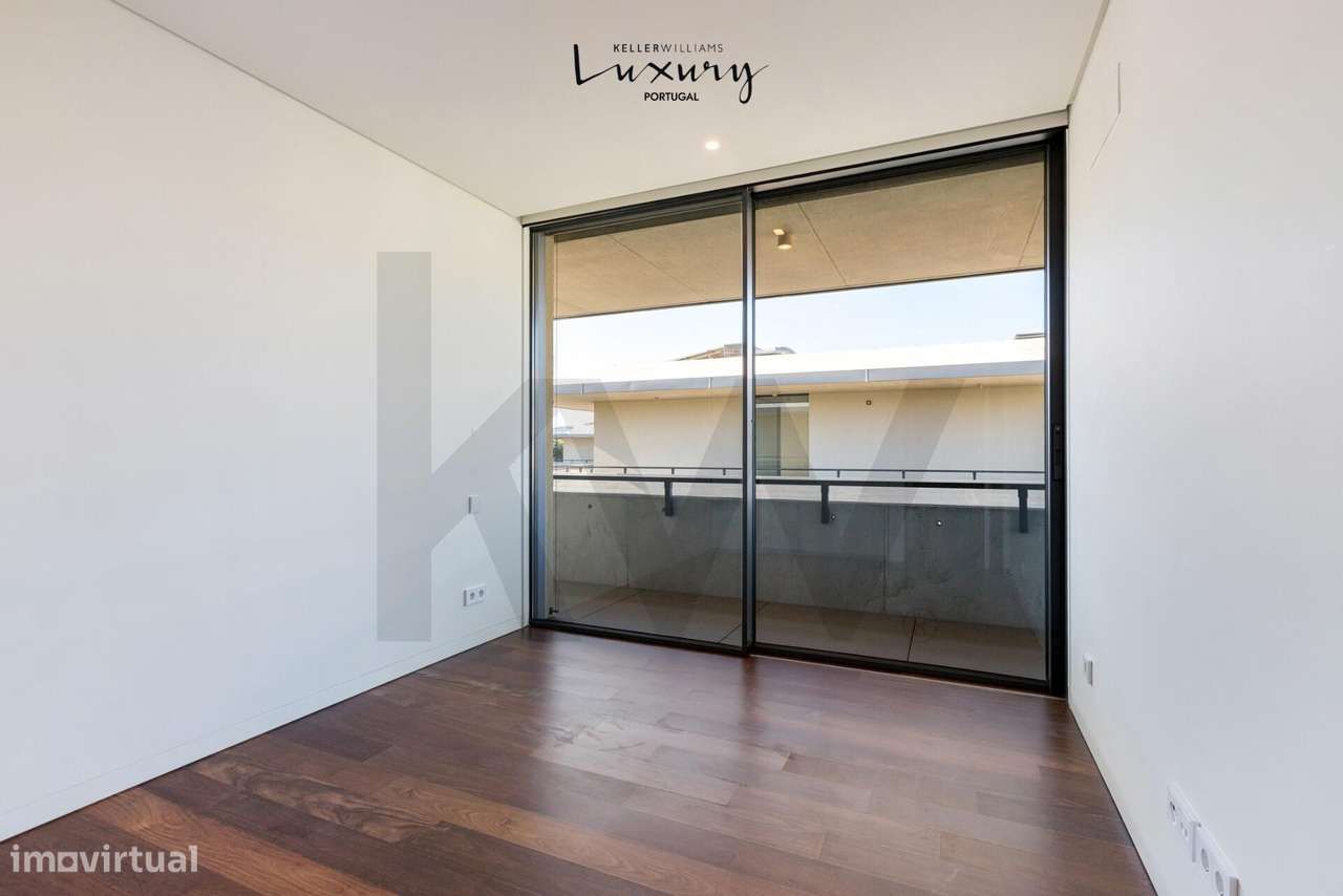 Moradia T3 de Luxo | Condomínio Sandwoods | Quinta da Marinha-41