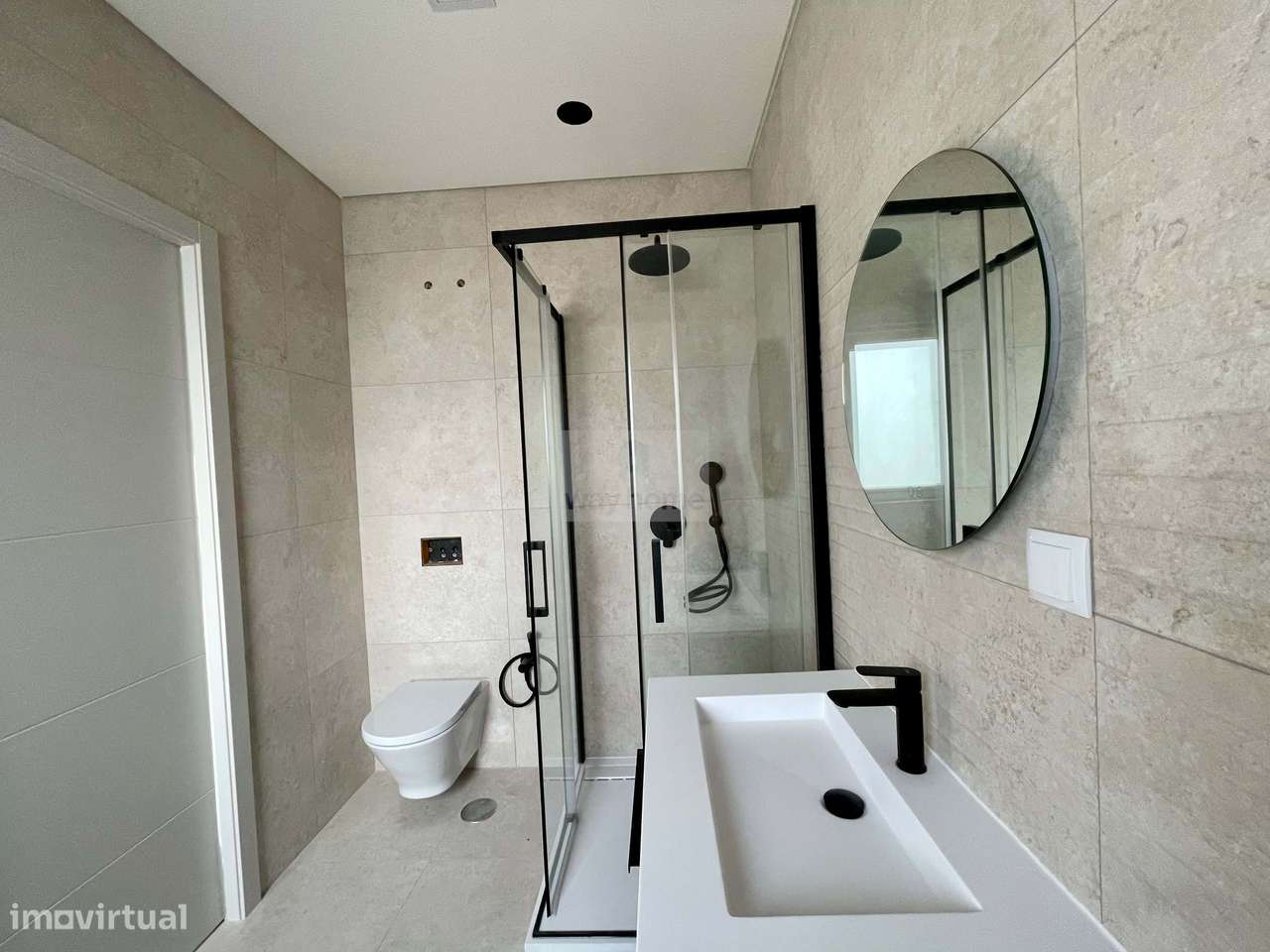 Moradia T4 | Quatro suites | Elevador | Garagem | Lourinhã | Praia da-20
