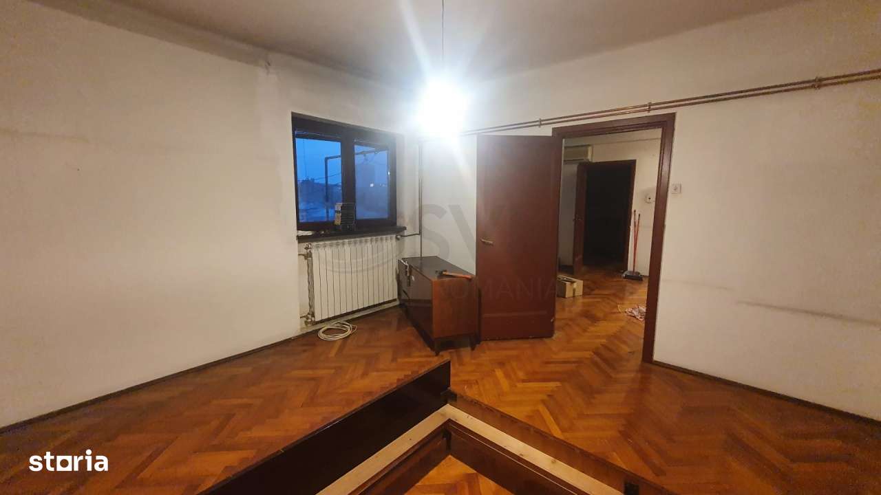Aparment 3 Camere I De Vanzare I De Renovat I Investitie