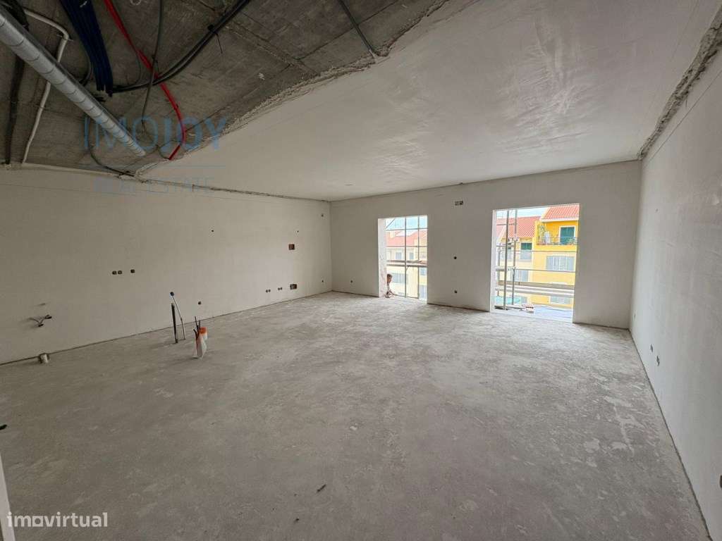 Apartamento T2 em Construção na Ericeira - Grande imagem: 1/64
