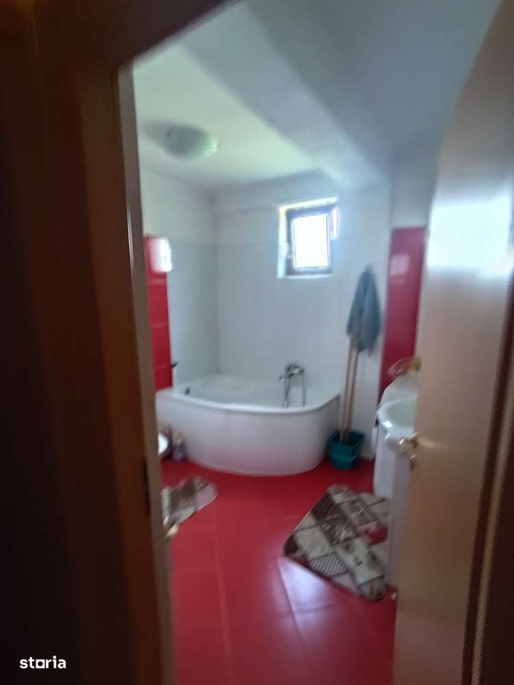 Apartament 3 camere, etaj 1, Carpați 2-14