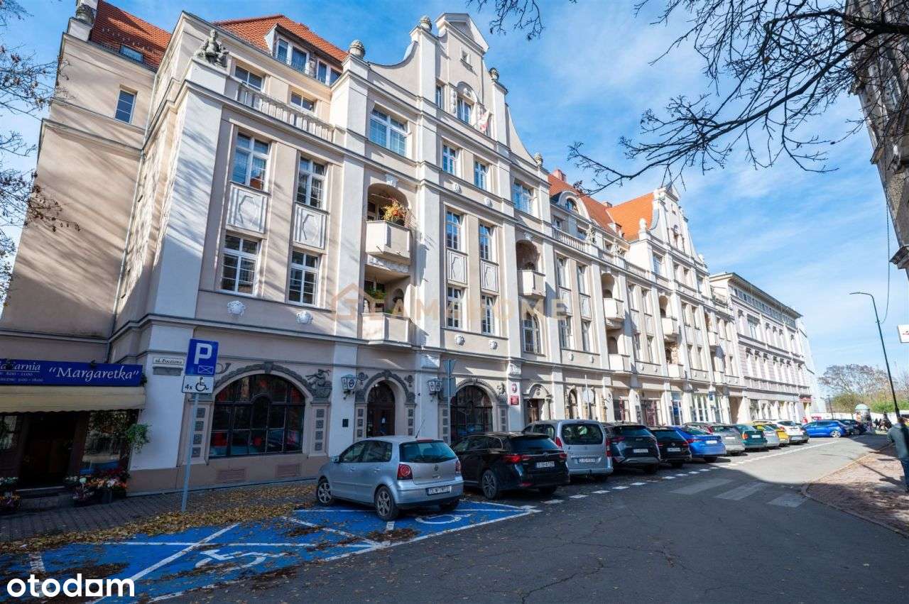 Mieszkanie w ścisłym centrum - dobra cena!-13