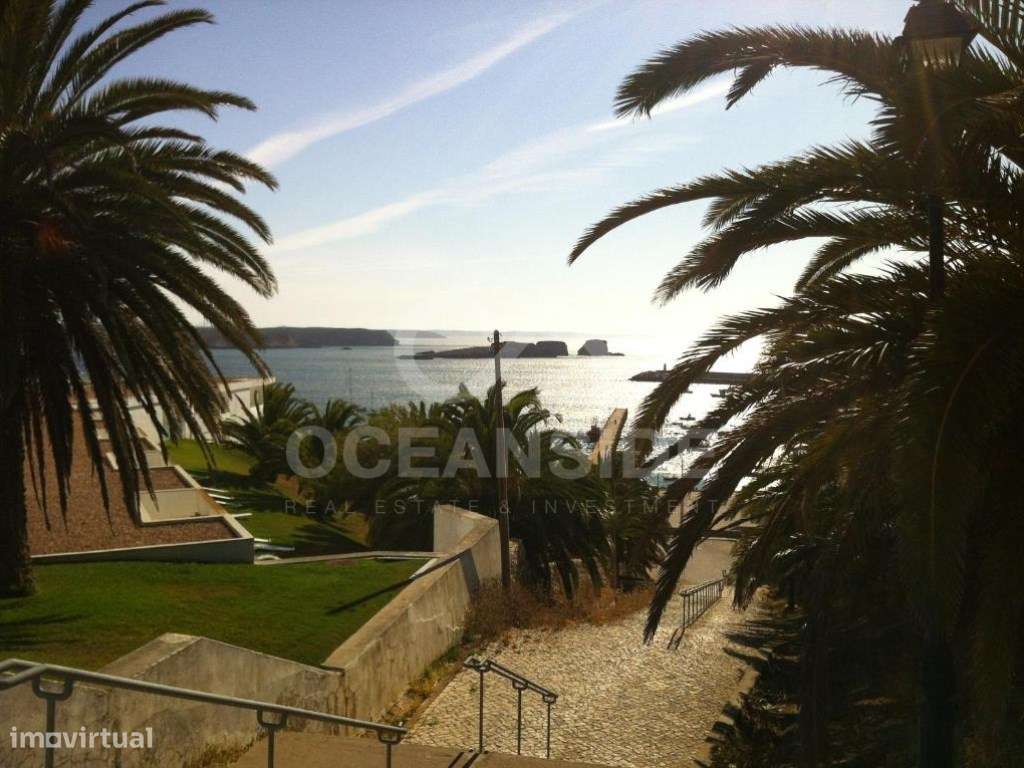 Prédio com 9 frações em Sagres-5