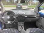 Volkswagen New Beetle 2.0 - 4