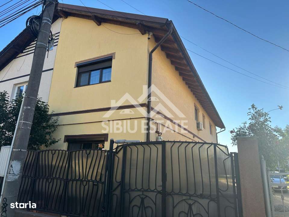 Casa tip duplex 5 camere 350 mp teren terasa cu zona gratar si pivnita - Imagine principală: 3/19