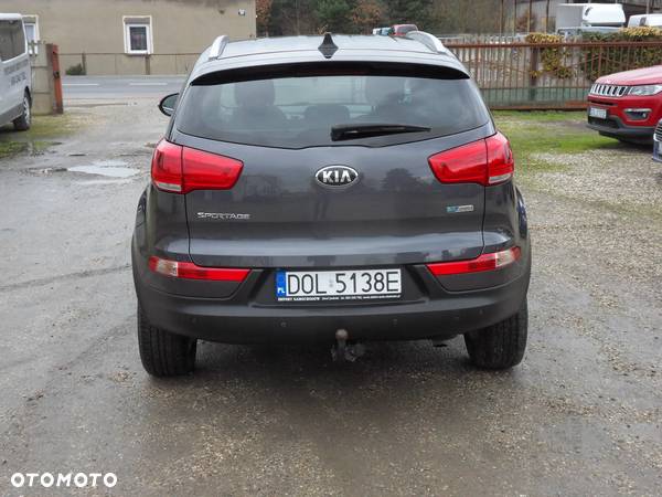 Kia Sportage 1.7 CRDI 2WD Edition 7 - 4