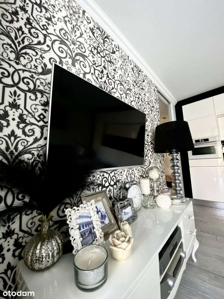 Apartament premium! Trzy pokoje. Taras, balkon!-1