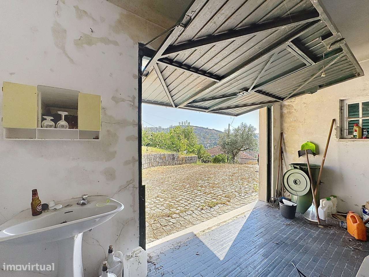 Moradia Térrea com Vista Panorâmica e 4.500 m² de Terreno | Vila Cova,-31
