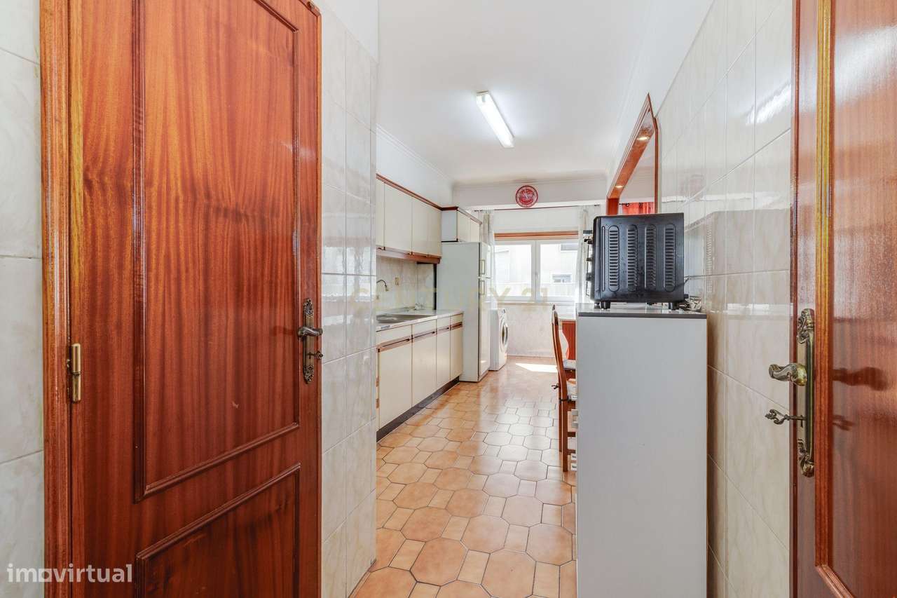 Apartamento T3 com 1 Parqueamento | Agualva-Cacém-17
