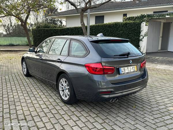 BMW 320 d Touring Advantage Auto - 34