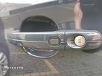 Ford Kuga 2.0 TDCi FWD Titanium - 11