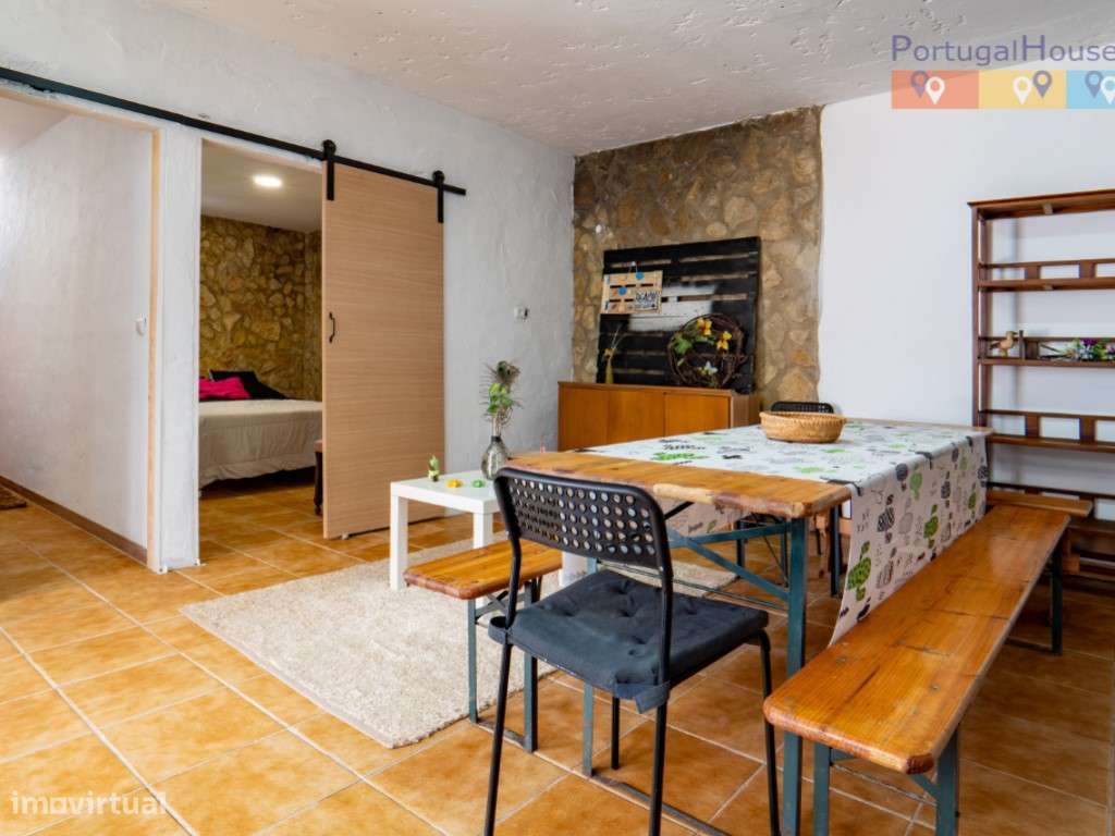 Moradia independente T3 com anexo T2 e 5.000 metros de terreno.-32