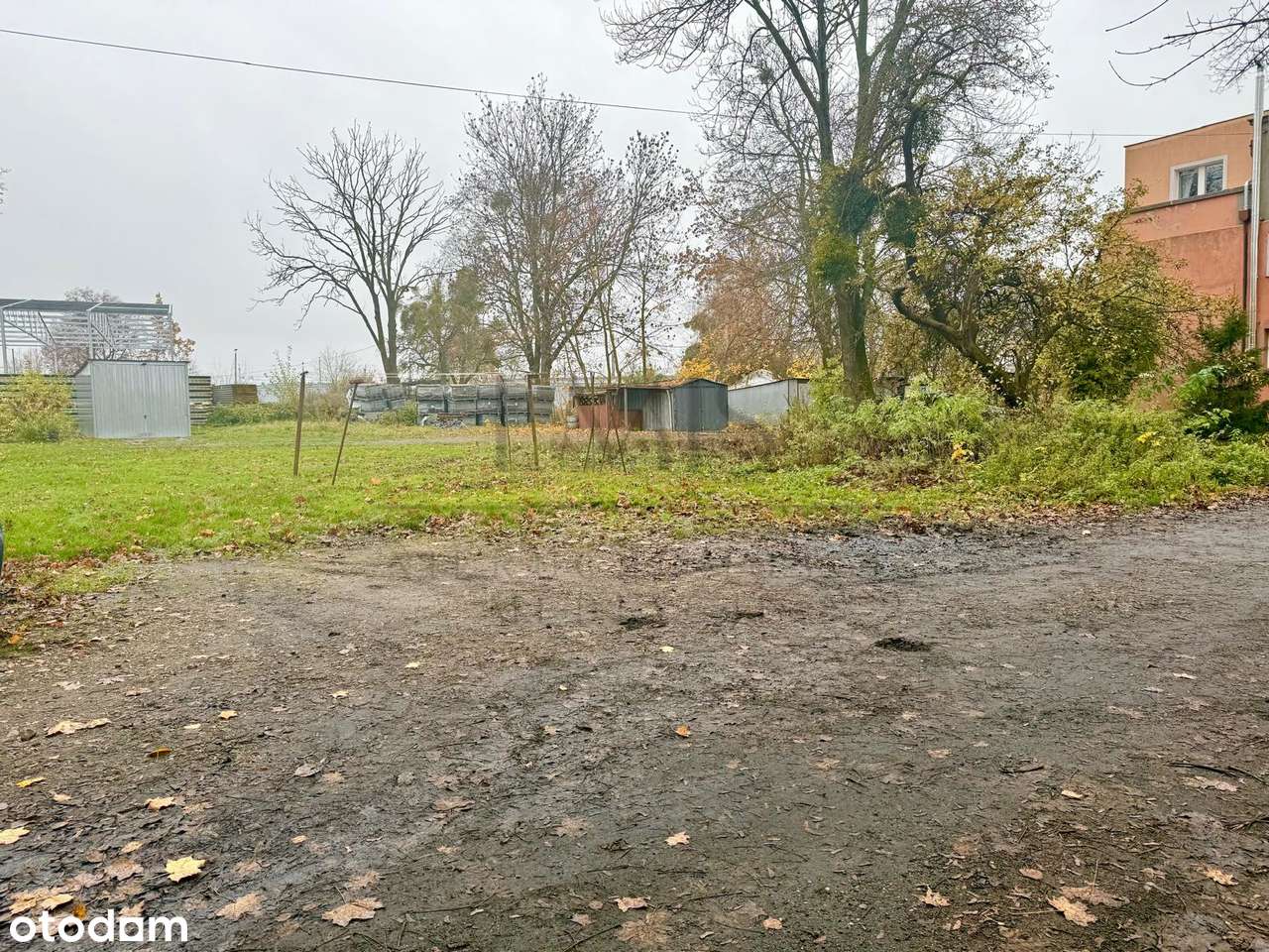 Działka pod zabudowę wielorodzinną mieszkaniowo-usługową-6