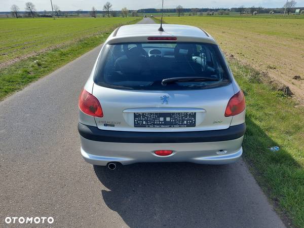 Peugeot 206 1.4 Happy - 7