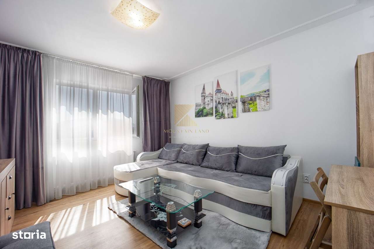 Apartament luminos, 65 mp, cu parcare și boxă Bartolomeu, str. Lânii33-6