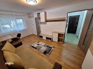 220 euro!!! Ap .cu 1 Camera cu centrala proprie Zona Girocului