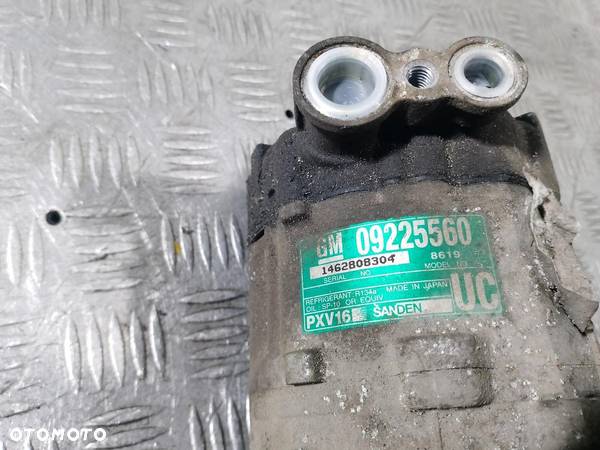 POMPA, SPRĘŻARKA KLIMATYZACJI OPEL VECTRA C 09225560 2.2 B - 5