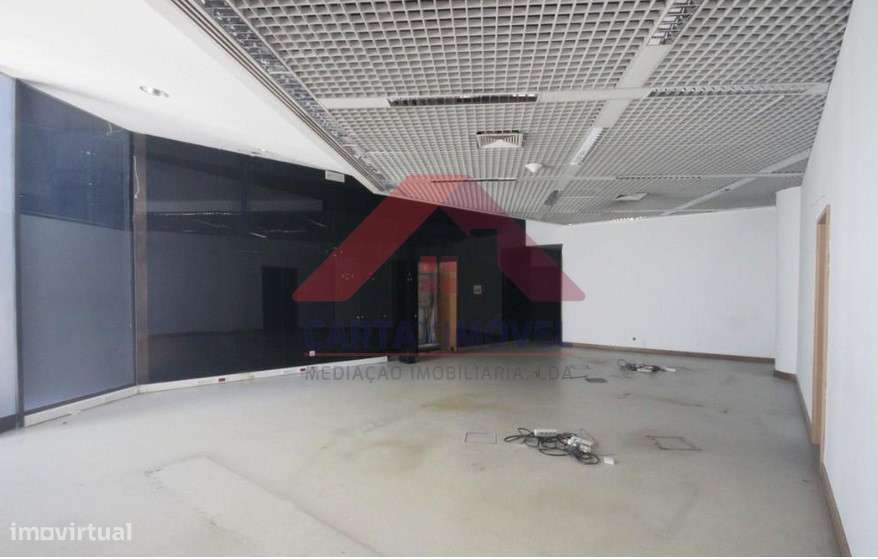 Loja  Venda em Santarém (Marvila), Santa Iria da Ribeira de Santarém, - Grande imagem: 2/4