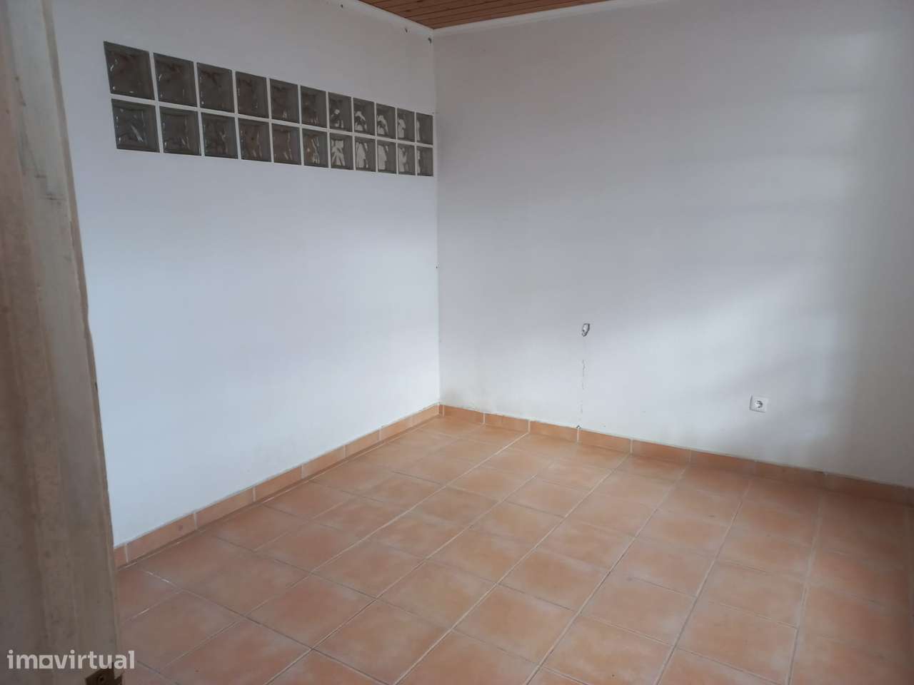Apartment/Flat em, Calheta De São Jorge REF:001_408543-9