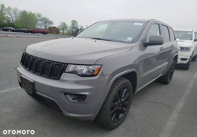 Jeep Grand Cherokee - 2