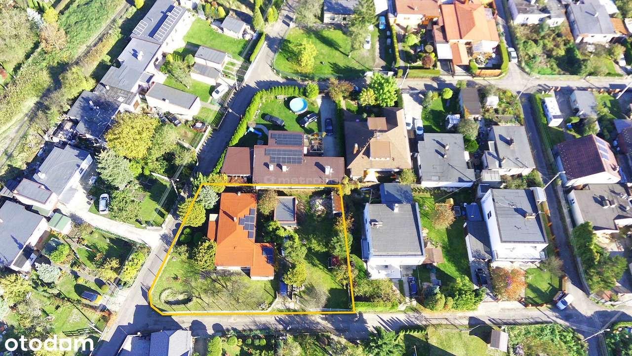 Rodzinny dom po remoncie z fotowoltaiką i garażem. - Pełny obrazek: 4/16